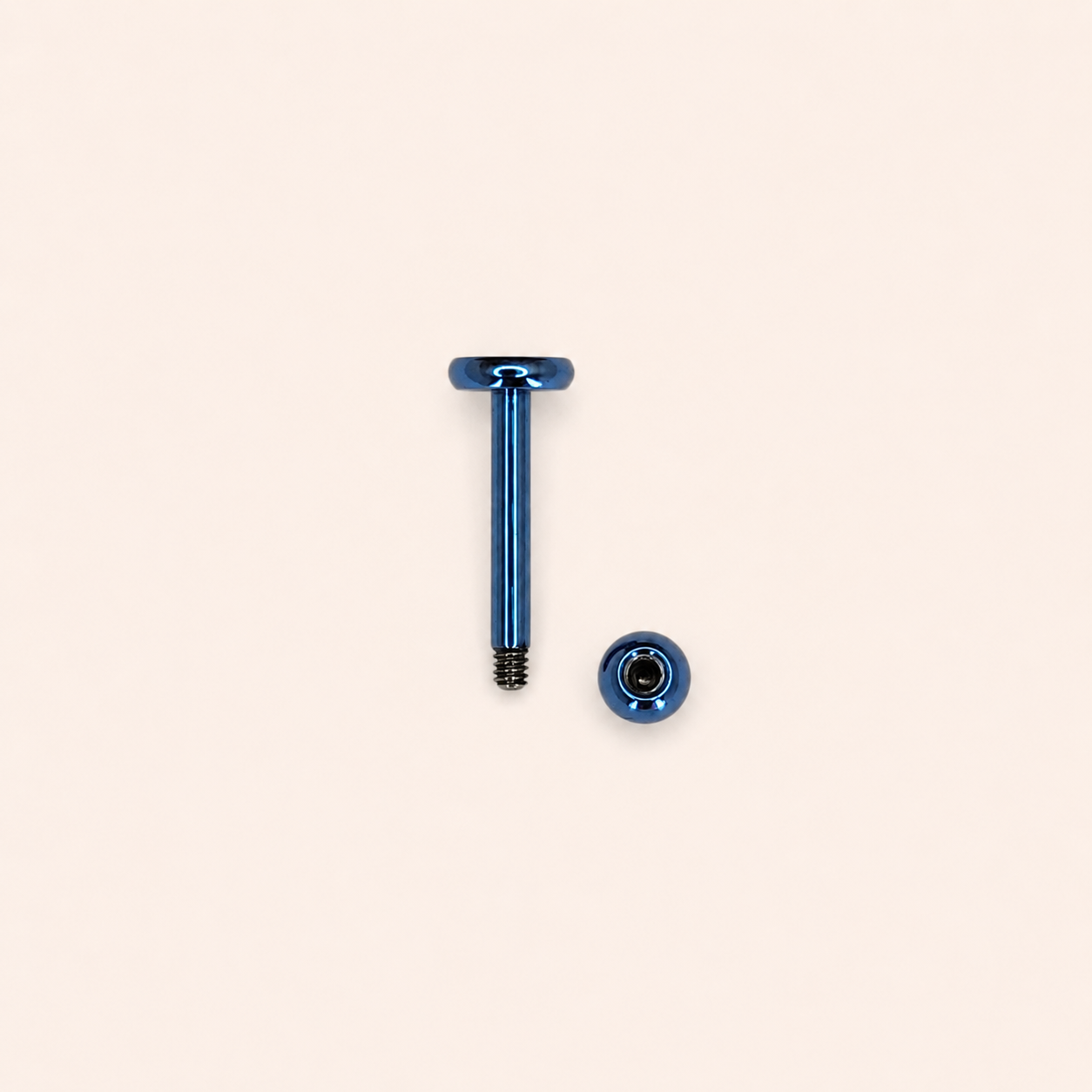 Medium Blue Titanium 3 mm Ball Labret